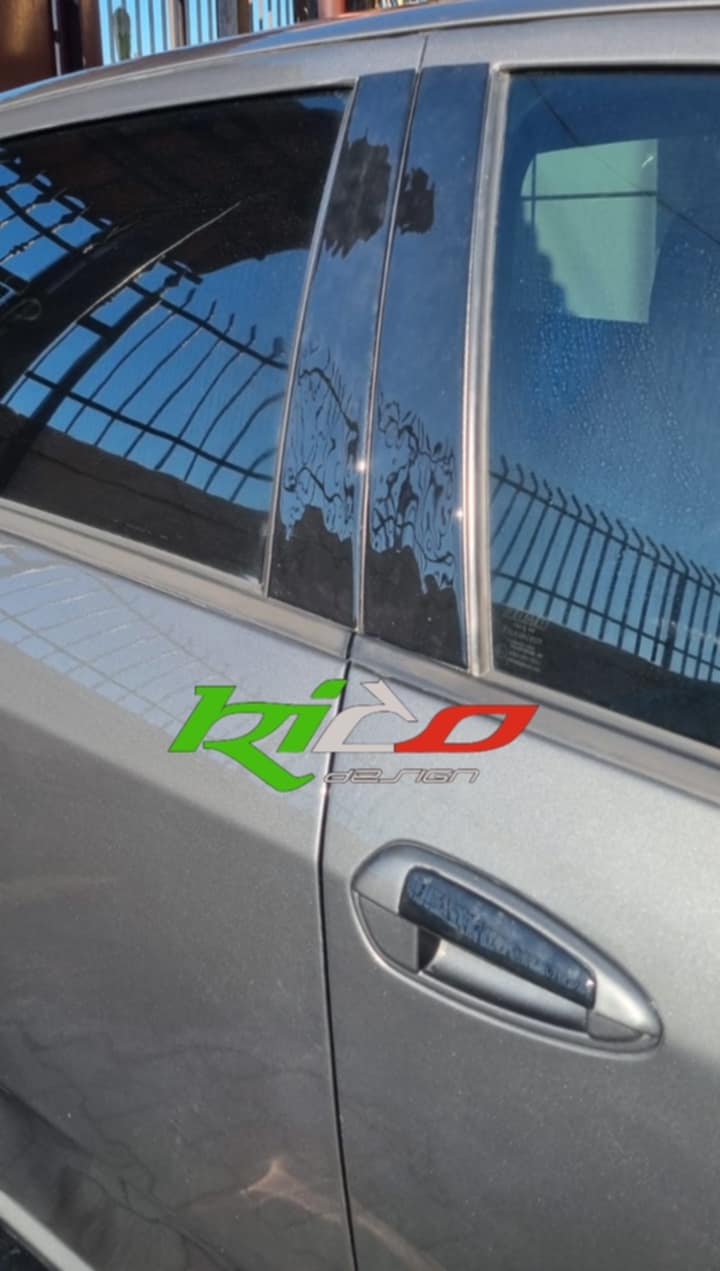 ADESIVO MANIGLIA GRANDE PUNTO/ EVO/ ABARTH 3 PORTE