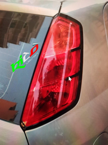 PALPEBRA FARI POSTERIORE FIAT GRANDE PUNTO/ EVO