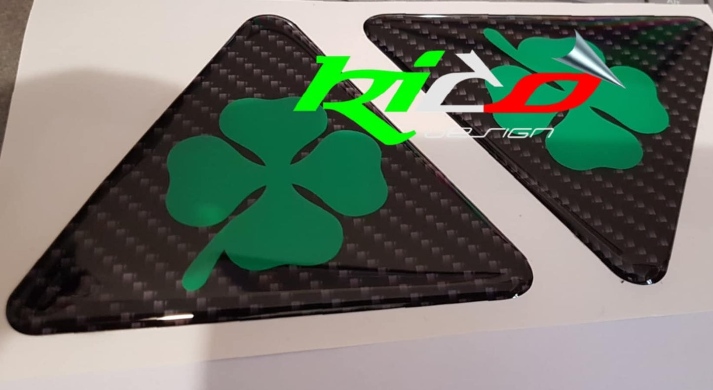TRIANGOLI QUADRIFOGLIO ALFA ROMEO