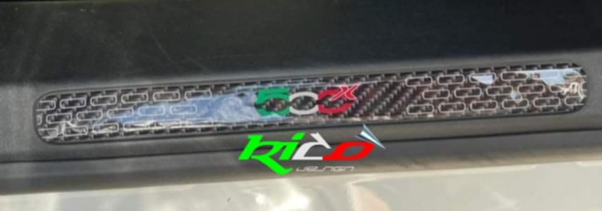 COPPIA ADESIVI BATTITACCO ABARTH 500 595 695