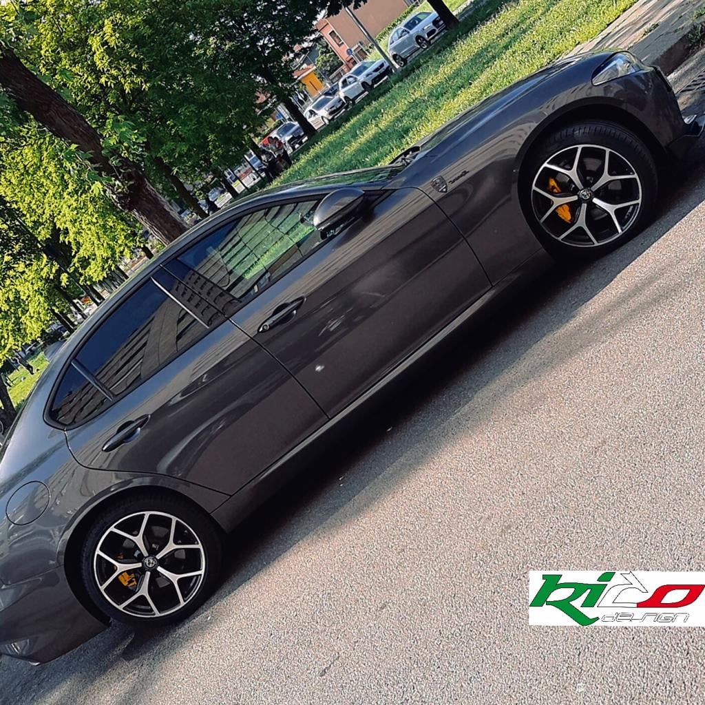 PALPEBRA FARI ANTERIORE ALFA ROMEO GIULIA