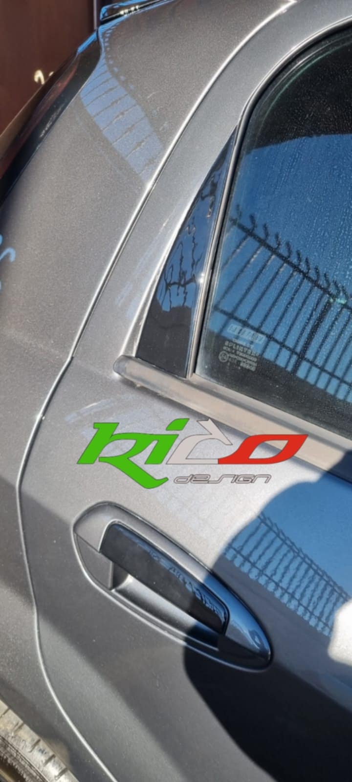 KIT ADESIVI PER MONTANTI 3 PORTE GRANDE PUNTO/ EVO