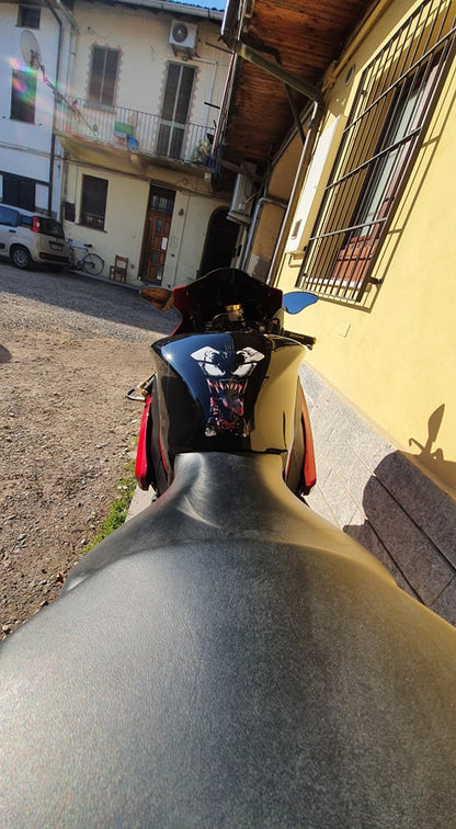 ADESIVI RESINATI PARASERBATOIO PERSONALIZZATTI.