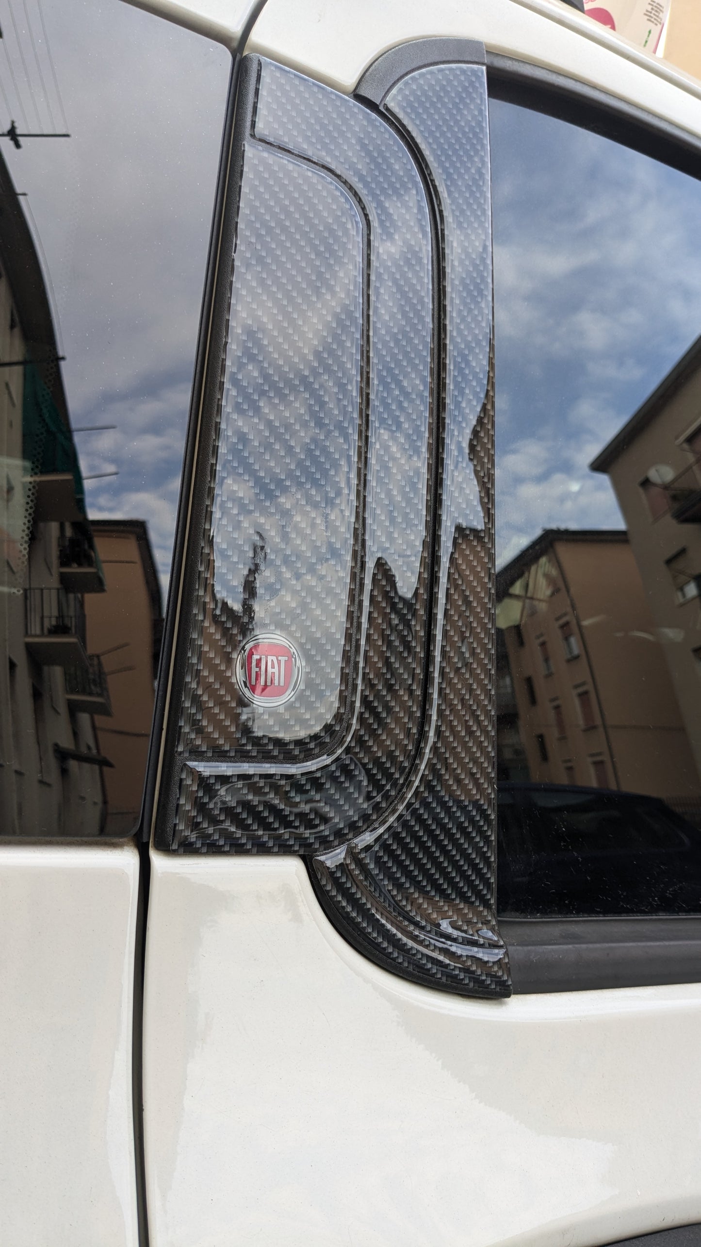 🚗✨ KIT ADESIVI MONTANTI 5 PORTE – FIAT PANDA ✨🚗